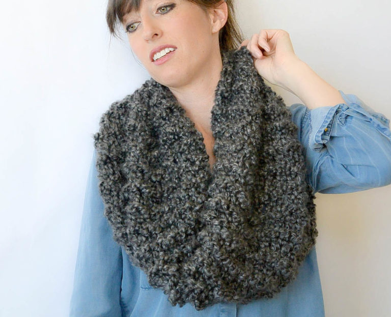 TALL Eiffel Cowl - Beginner Knitting Pattern – Mama In A Stitch