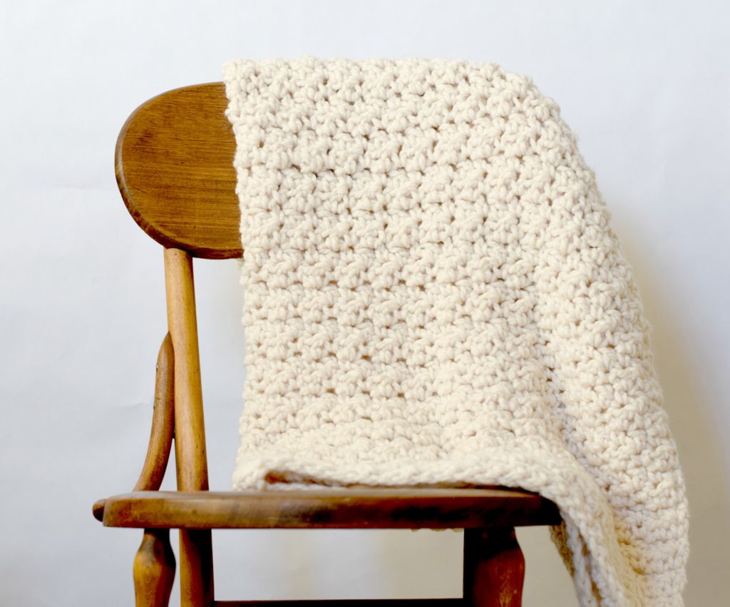 How to Make a Chunky Crochet Baby Blanket (for Beginners!)