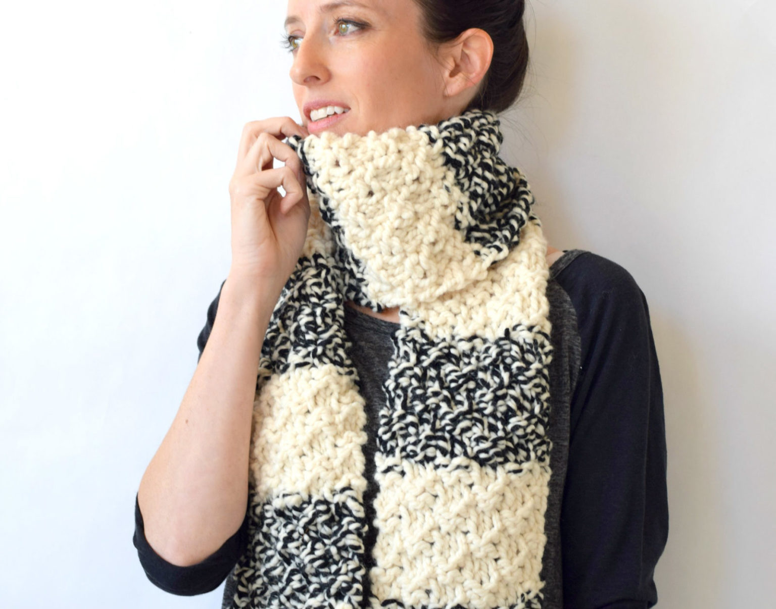 Winter Nights Easy Knit Scarf Pattern – Mama In A Stitch