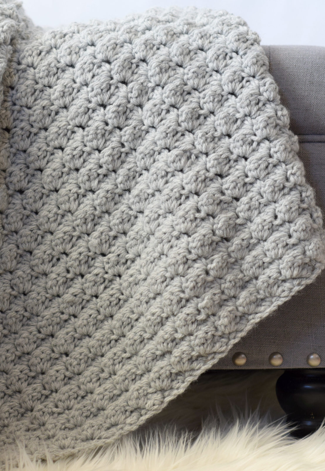 Crochet Easy Beginner Cable Blanket Tutorial With Written Pattern - Sirin's  Crochet