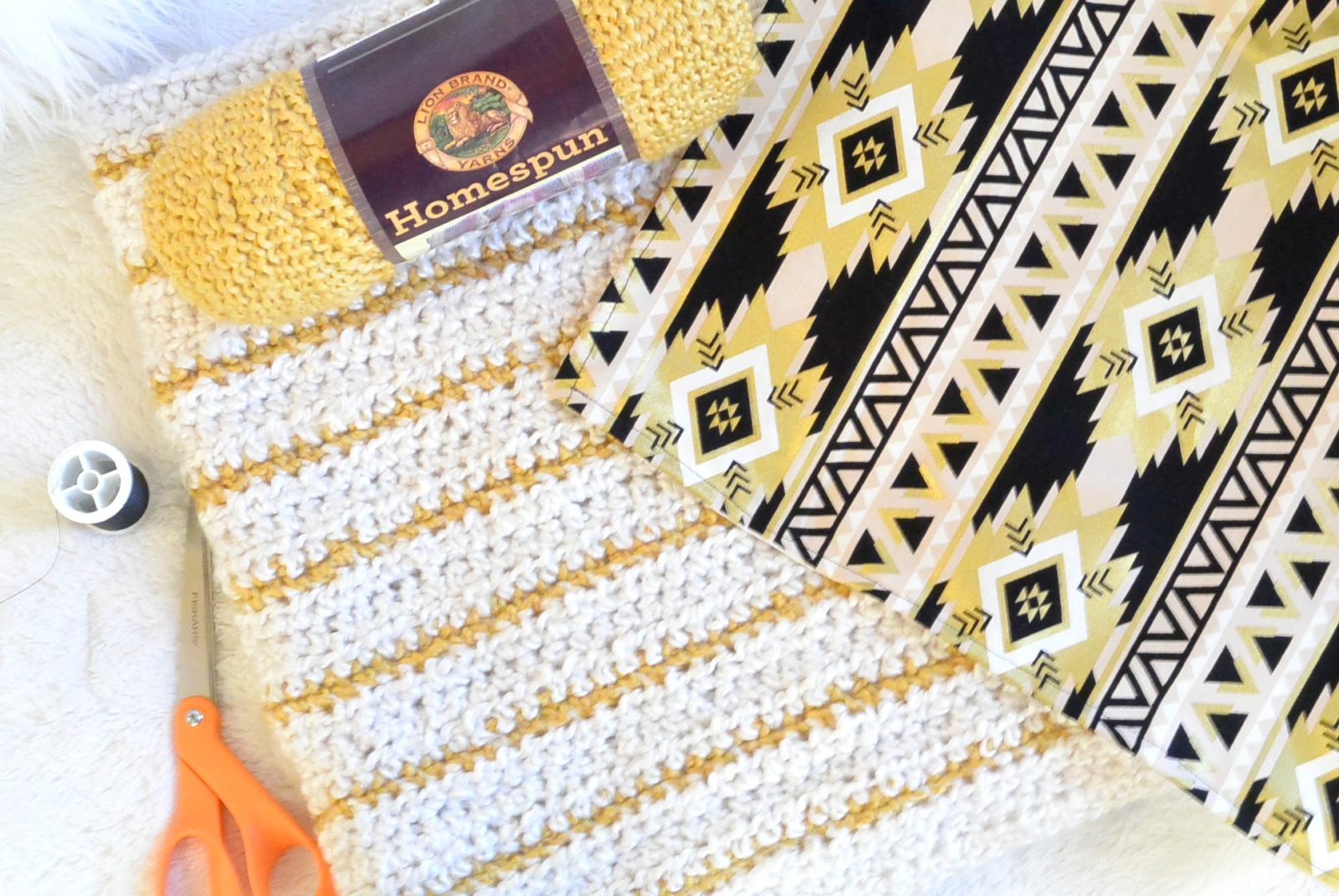 How to use a knitting machine and project ideas