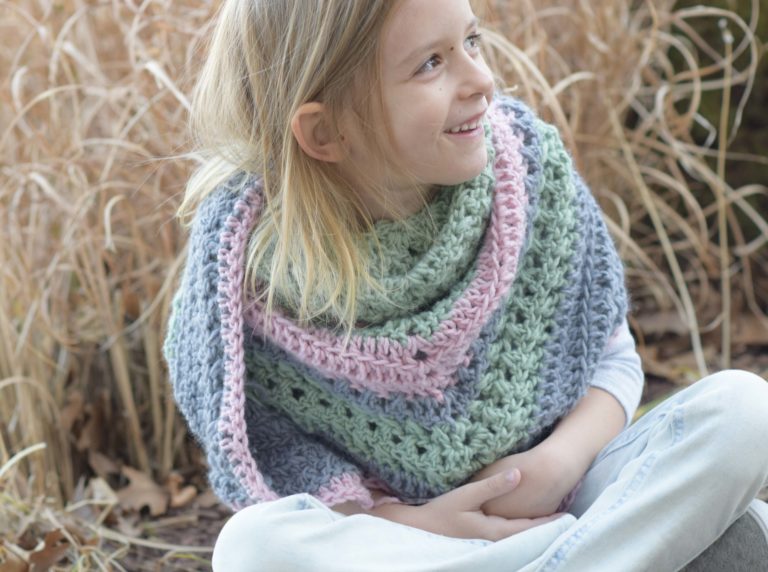 Lil' Dreamer Scarf Crochet Pattern – Mama In A Stitch