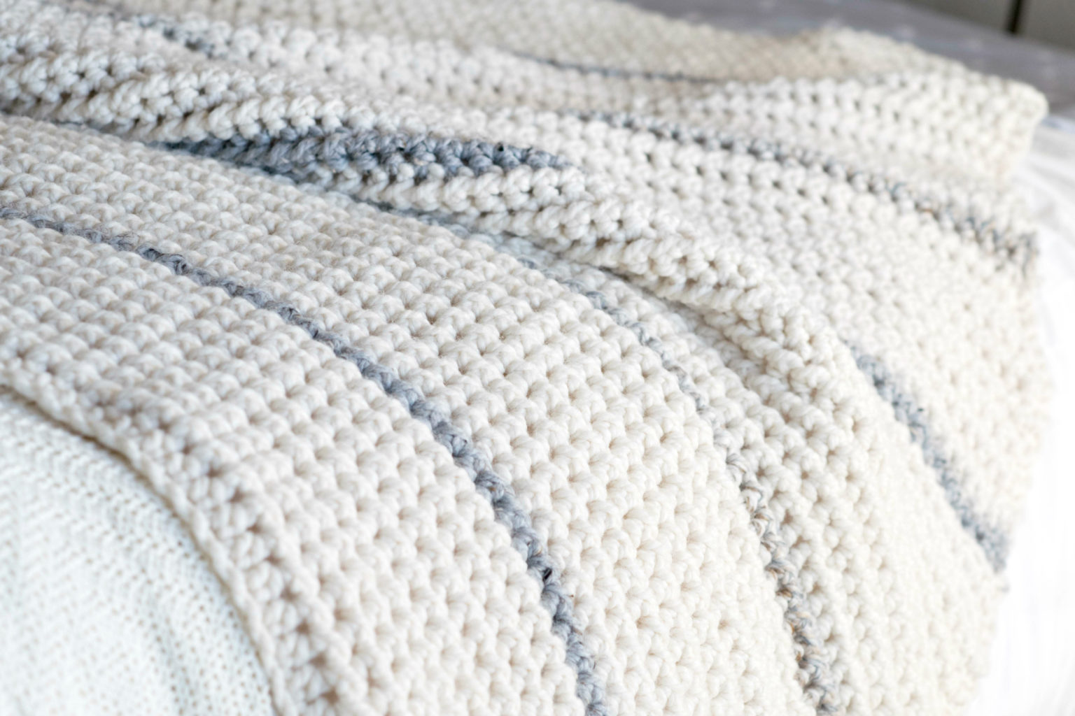 Winter Chunky Ribbed Crochet Afghan Pattern – Mama In A Stitch