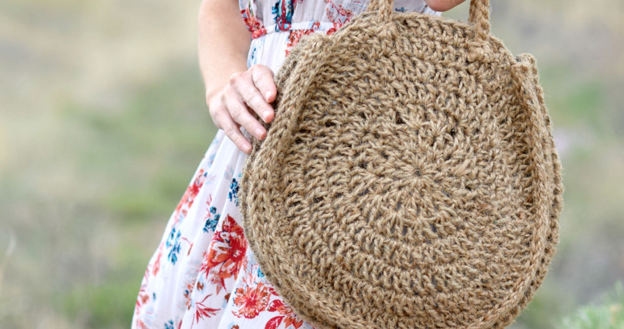 How To Crochet A Summer Circle Bag 