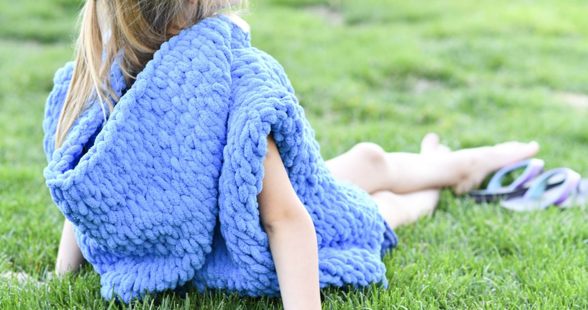 How To Make A Hooded Beach Cover Up Poncho With Loop Yarn