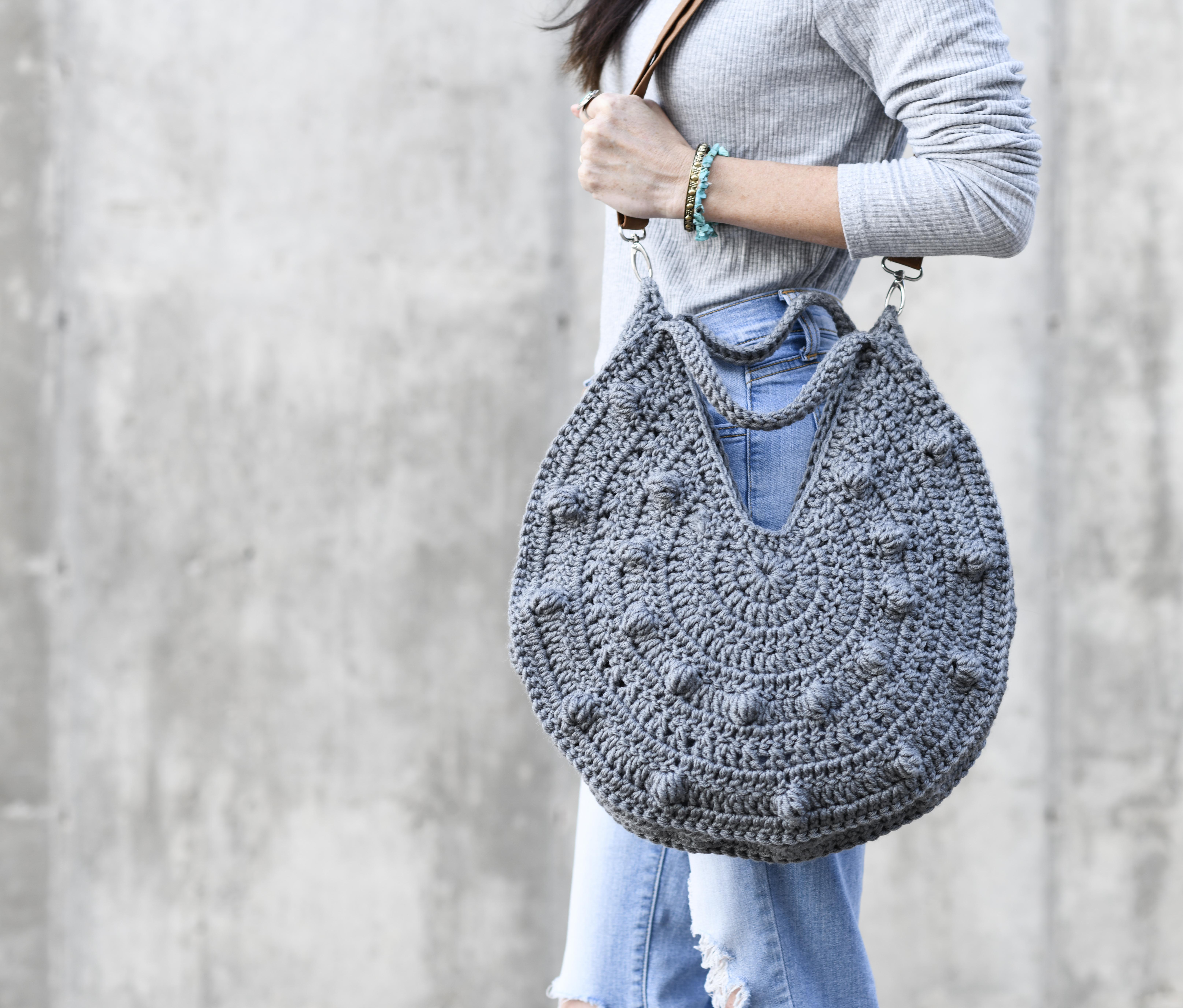 Circle Tote Bag Chunky Crochet Free Pattern 3