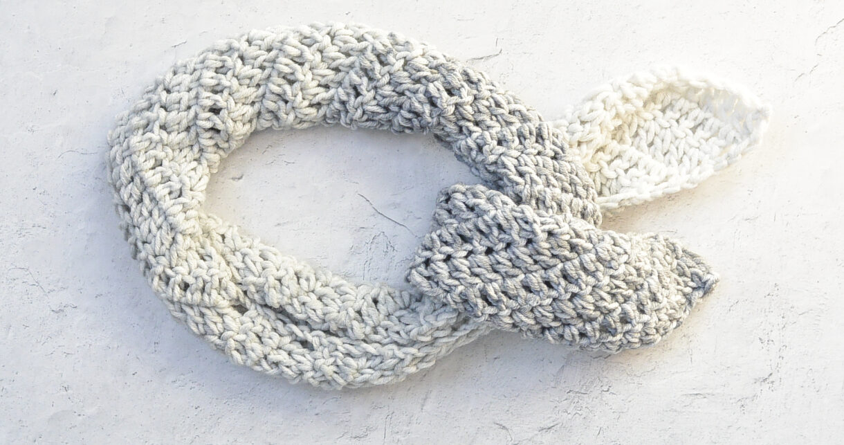 How To Crochet A Neckerchief – Mama In A Stitch