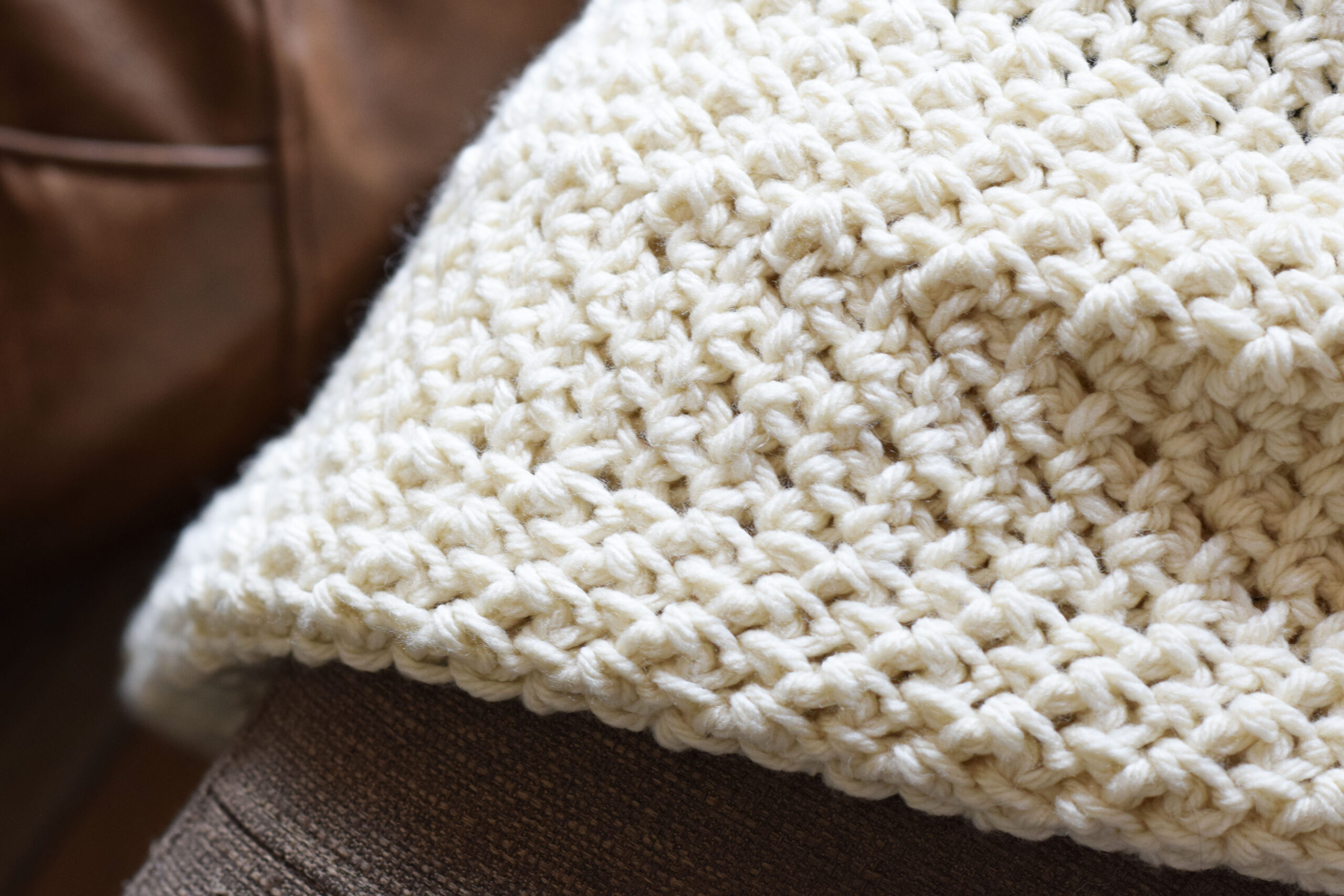 How to Crochet: Wave Stitch Pattern. Crochet Hook 3 mm / US 3. Any Yarn. 