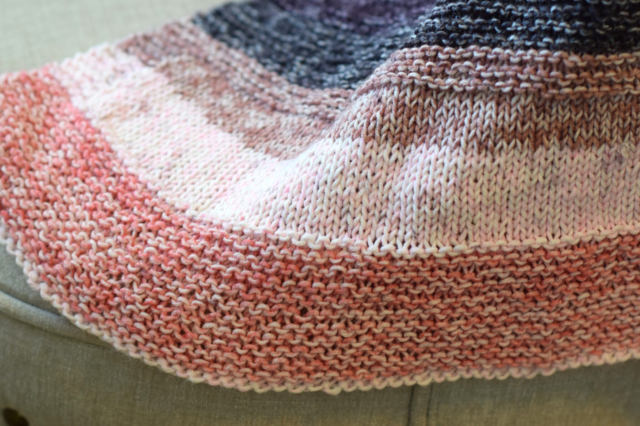 How To Knit A Blanket - Painted Sky Throw – Mama In A Stitch